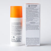 Oil-control refreshing and non-acne facial sunscreen lotion 3